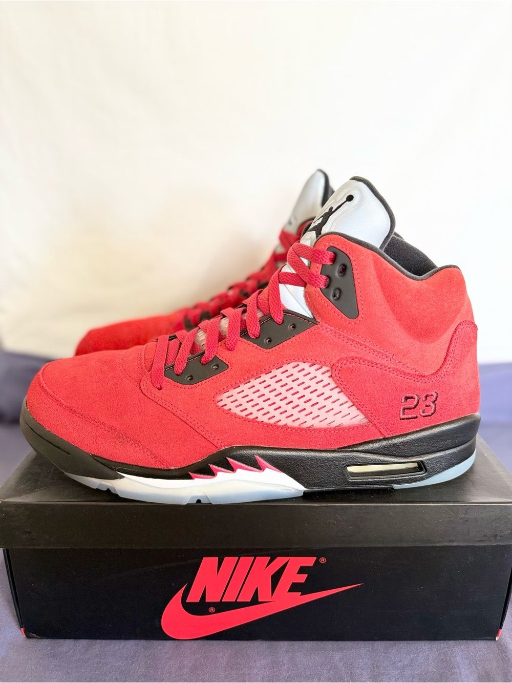 AUTHENTIC Jordan 5 Raging Bull Red size 14 DD0587-600 2021 PRE-OWNED VNDS - Picture 2 of 8